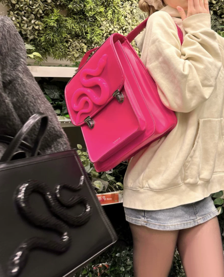 Handmade Birkin-Style Crossbody Bag - Image 4